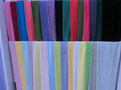 全棉天鵝絨 百色現(xiàn)貨，匠心品質(zhì)——探訪安慶宏洲針紡織品的針織面料世界